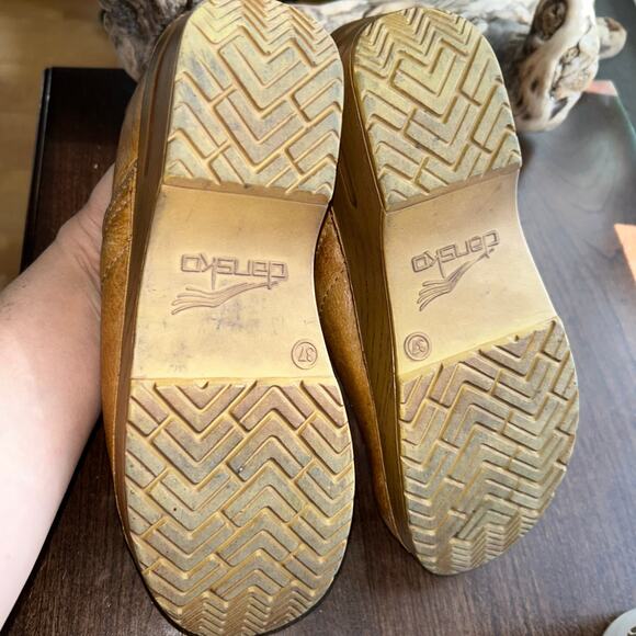 Dansko professional leather Honey Distressed Clog size 37 - Picture 8 of 11